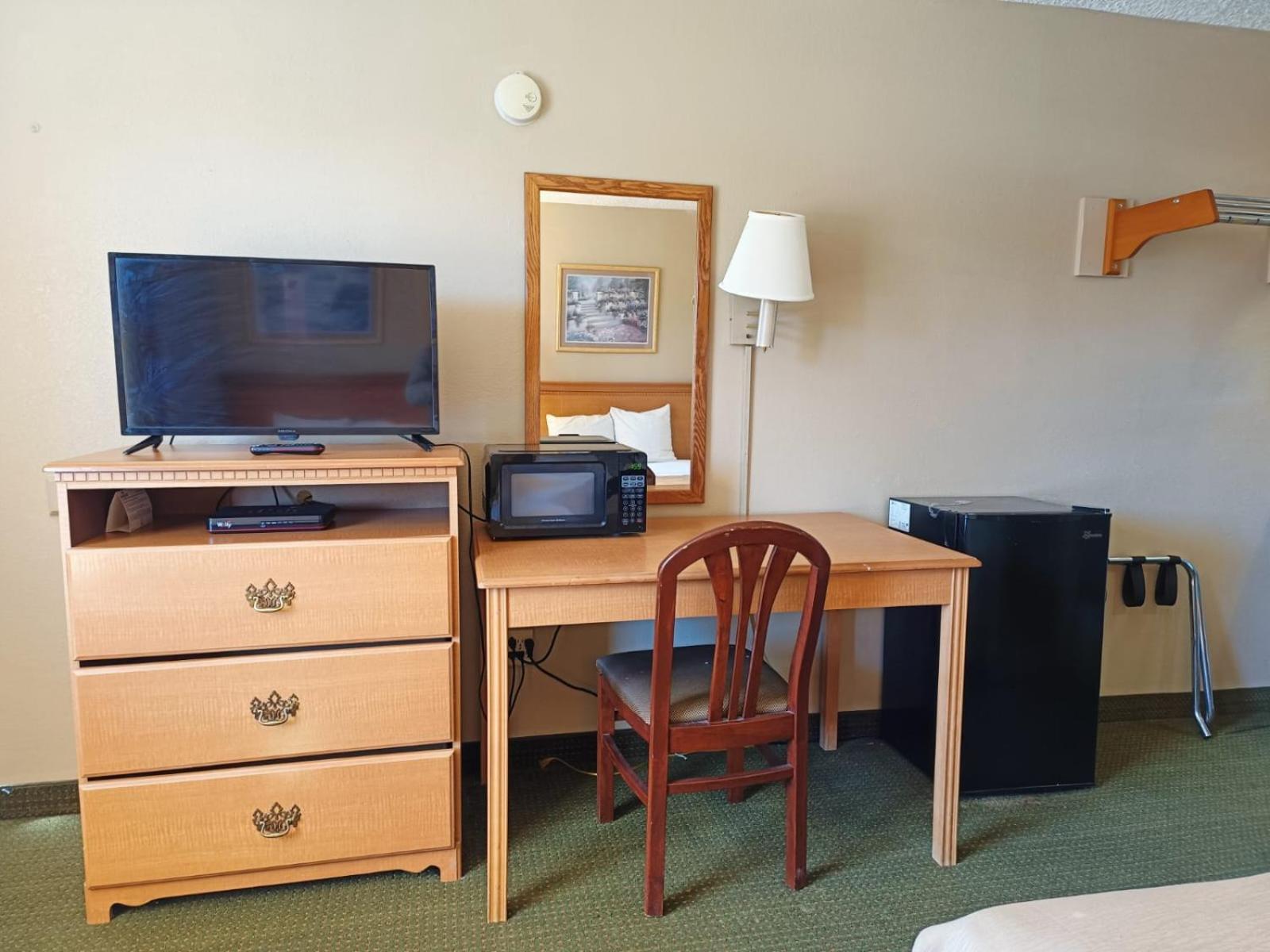 Executive Inn By Oyo Kilgore North Extérieur photo